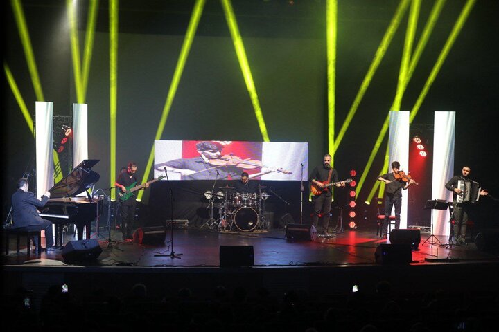 اجرای قطعاتی از بزرگان موسیقی جهان در خلیج فارس