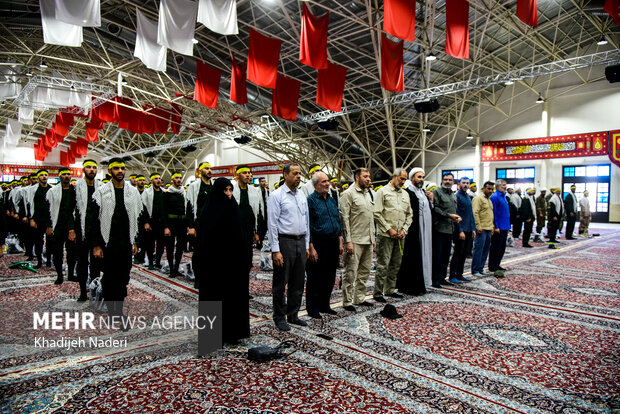 کاروان «عاشقان حسيني؛ زائران خميني» در اصفهان