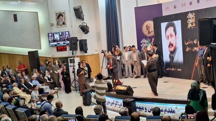 براوەکانی یەکەم خەڵاتی قەڵەمی هەژار ناسێندران