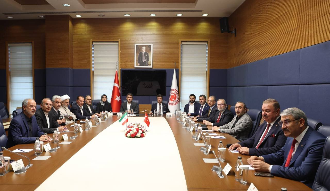پارلماني،هيأت،معاون،وزير،رئيس،كشورمان،تركيه،مجلس