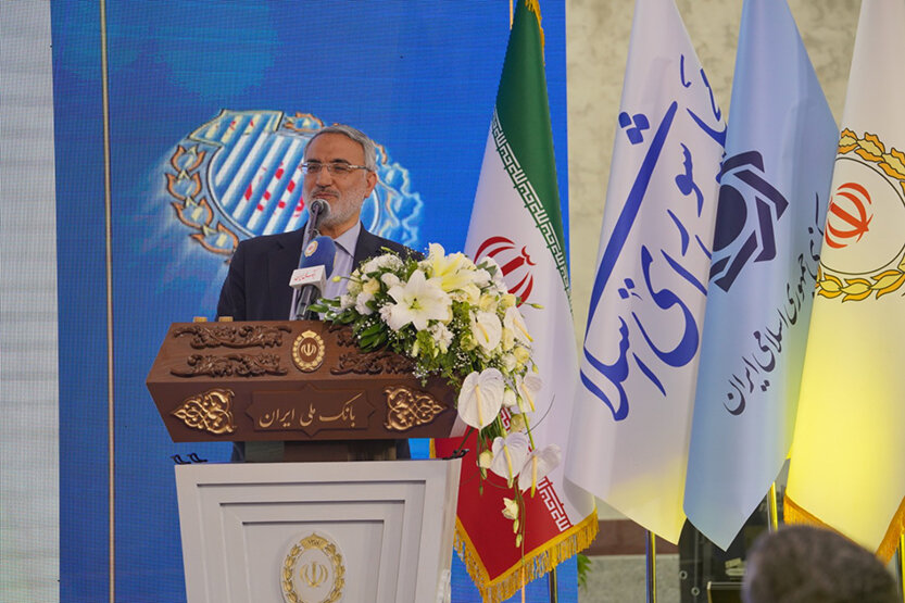 ساختمان جدید شعبه مرکزی بانک ملی در کاشان افتتاح شد
