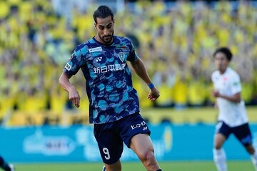 شکست سنگین آویسپا در جِی لیگ ژاپن در حضور شهاب زاهدی