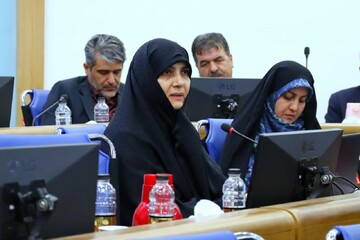 فاتحی‌زاده:۶۷۲ بانوی مدیر در سطوح مختلف اجرایی استان اصفهان فعال هستند