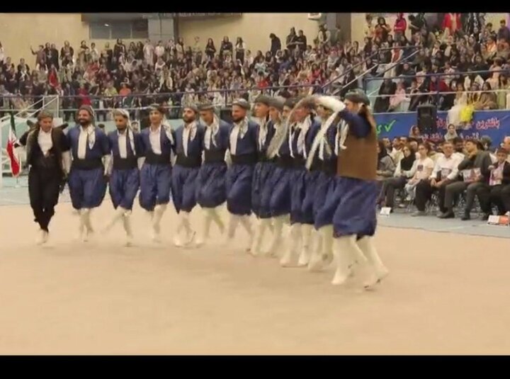 پایان جشنواره «هلپرکی» بانه؛ نمایشی از جشن هویت، اتحاد و امید