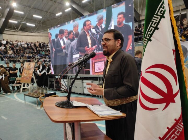 پایان جشنواره «هلپرکی» بانه؛ نمایشی از جشن هویت، اتحاد و امید