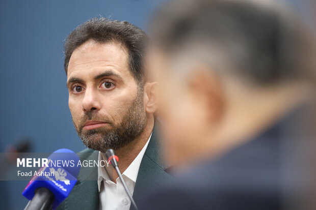 تعامل با جشنواره فیلم فجر برای اهدای جایزه به لباسهای سینمایی!