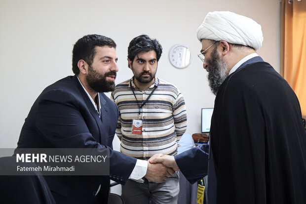 بازدیدحجت‌الاسلام محمد قمی ازمحل آزمون استخدامی سازمان تبلیغات اسلامی
