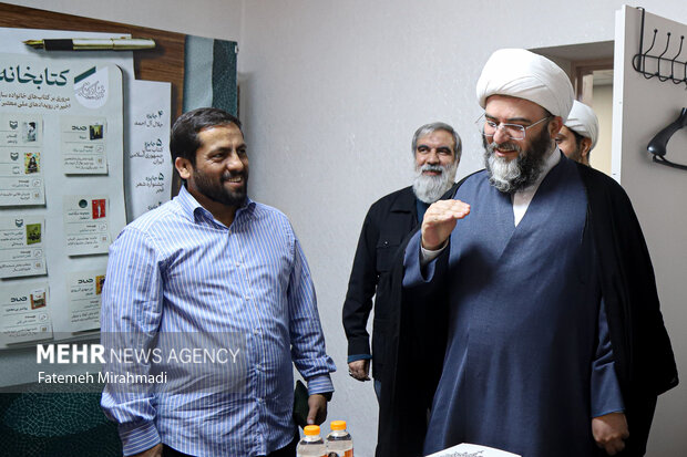 بازدیدحجت‌الاسلام محمد قمی ازمحل آزمون استخدامی سازمان تبلیغات اسلامی