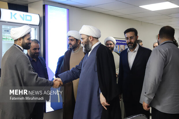 بازدیدحجت‌الاسلام محمد قمی ازمحل آزمون استخدامی سازمان تبلیغات اسلامی
