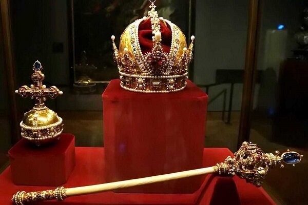 خزينة الجواهر الوطنية تفتح أبوابها للزوار اعتبارًا من اليوم