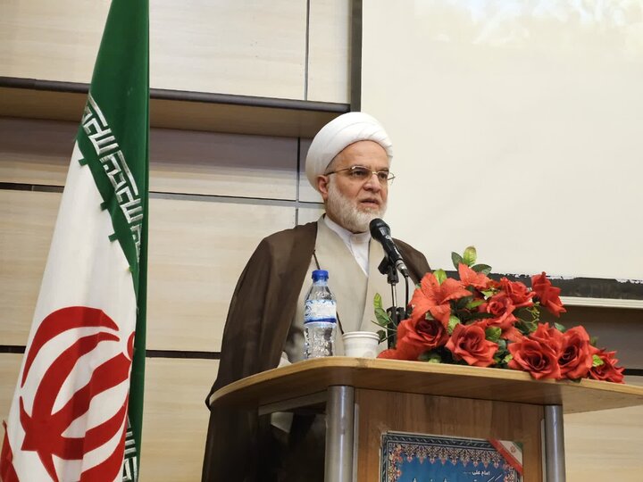 محور فعالیتهای قرآنی باید بازگشت به سبک زندگی قرآنی باشد