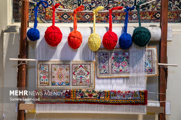 فرش ایرانی در تله رکود؛ صادرات محدود به ۴۰ میلیون دلار