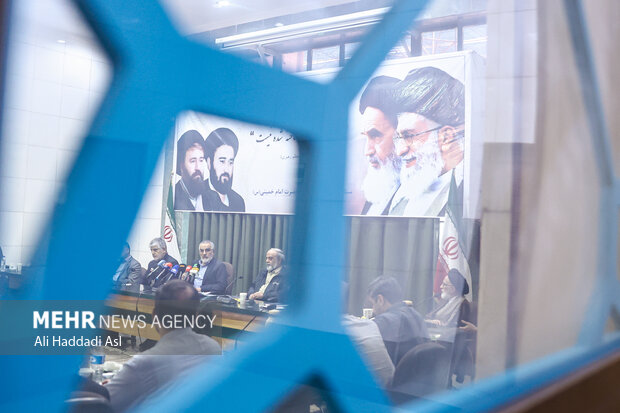 نشست خبری دبیر ستاد مرکزی بزرگداشت امام خمینی (ره) نشست خبری دبیر ستاد مرکزی بزرگداشت امام خمینی (ره)