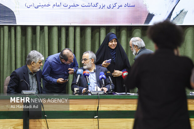 نشست خبری دبیر ستاد مرکزی بزرگداشت امام خمینی (ره)