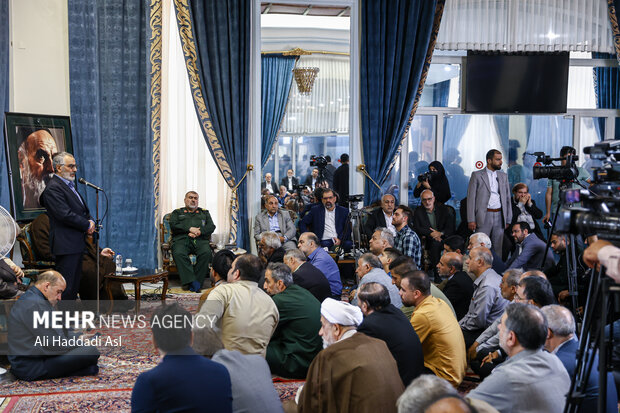 نشست خبری دبیر ستاد مرکزی بزرگداشت حضرت امام خمینی (س)