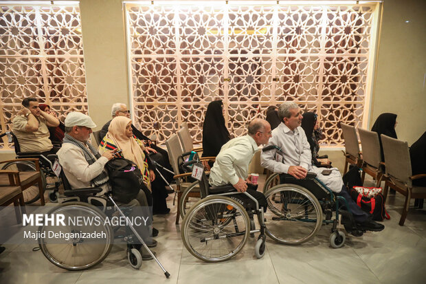 اعزام جانبازان دفاع مقدس به عتبات عالیات