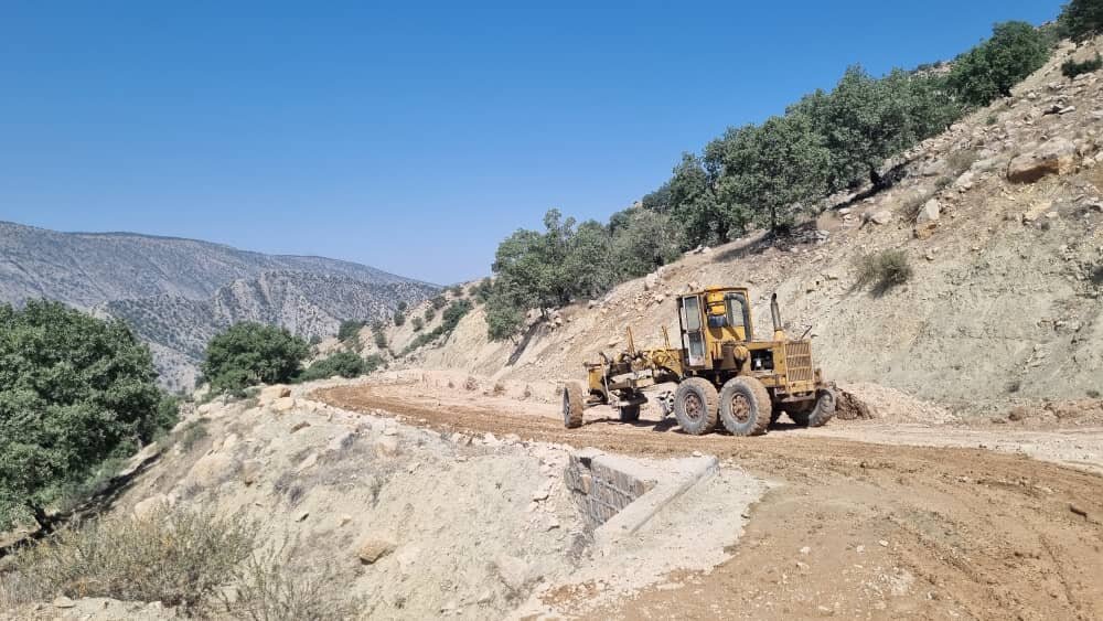 راهسازی در روستاهای استان بوشهر؛ پیریزی توسعه از دل خاک و سنگ