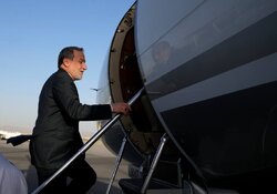 Dışişleri Bakanı Erakçi Paris'e gitti