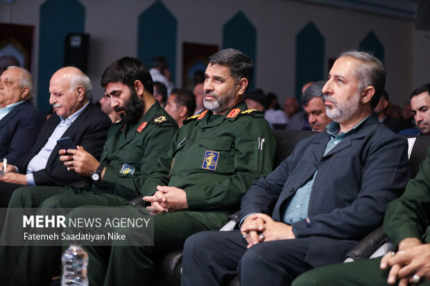 یادواره ۳۰۰۰ شهید اصناف خراسان رضوی
