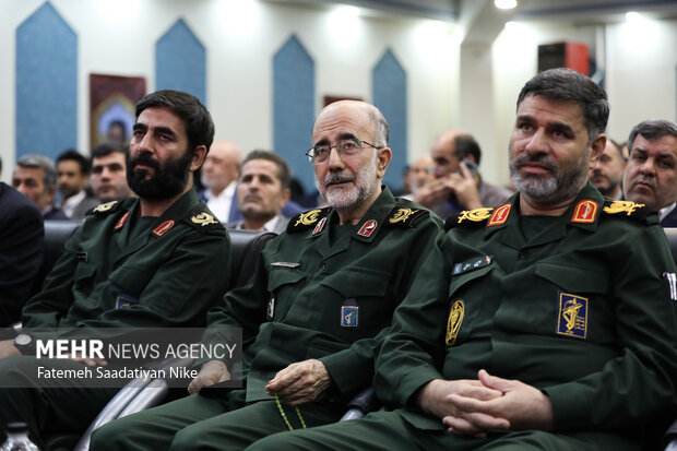 یادواره ۳۰۰۰ شهید اصناف خراسان رضوی