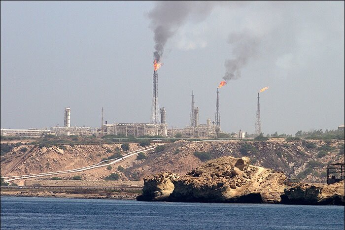 علت حادثه آتش‌سوزی خارگ در دست بررسی است