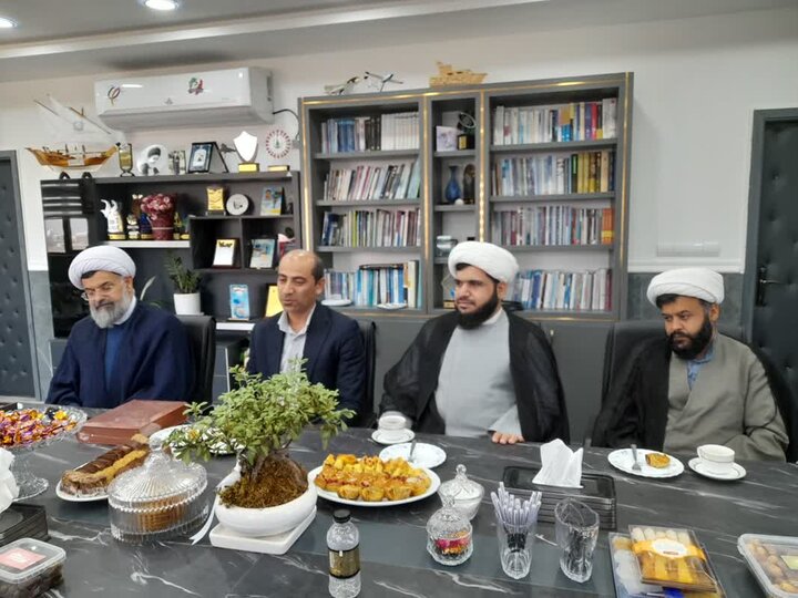 دشتی نماد وحدت و همافزایی مسئولان در خدمترسانی است