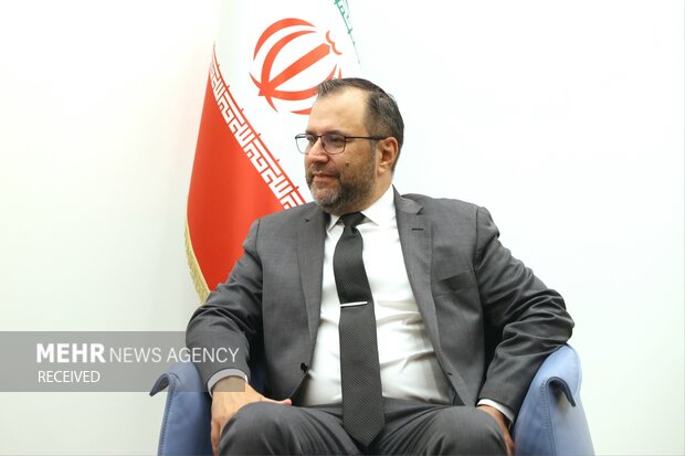 سفر رئیس مجلس شورای اسلامی به ونزوئلا