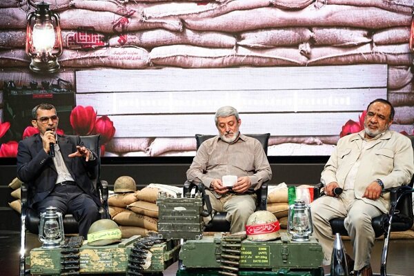 جعفرپور: رزمندگان اسلام با وجود کمبود تجهیزات پیروز میدان شدند