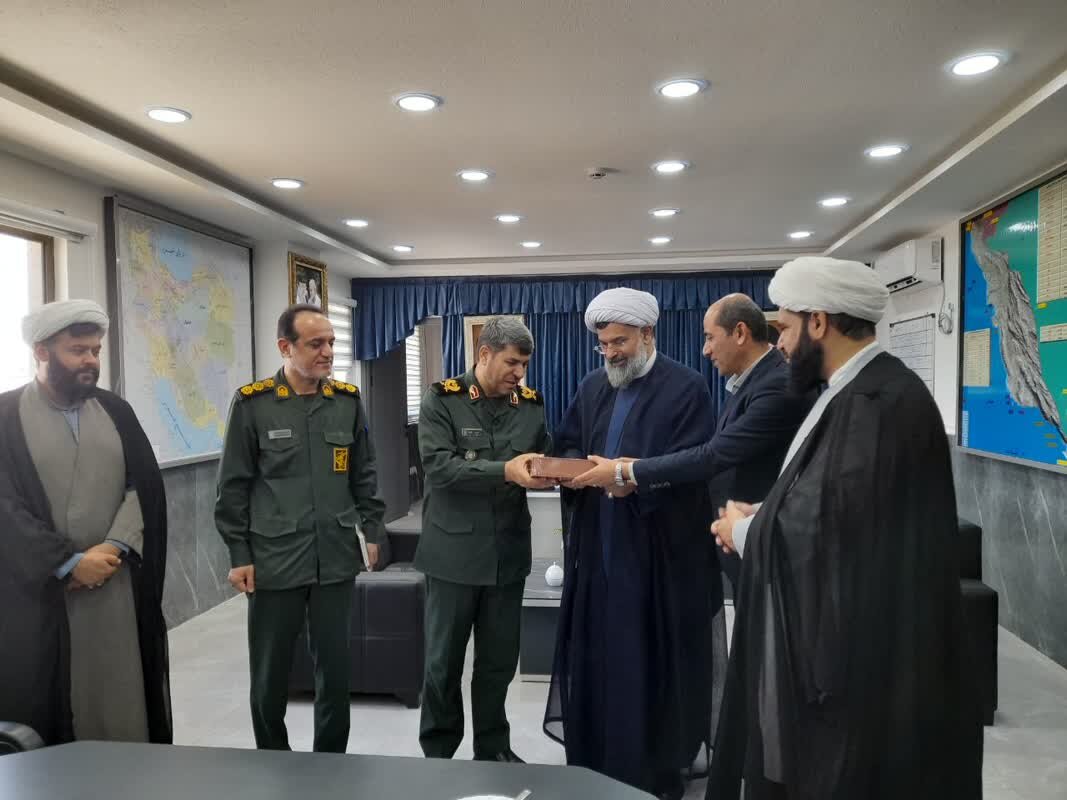 دشتی نماد وحدت و همافزایی مسئولان در خدمترسانی است