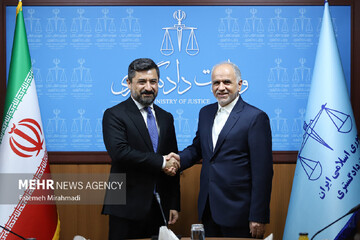 وزير العدل الإيراني يستقبل نظيره العراقي +الصور