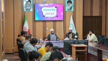 ایجادهویت های غیرمعمولی در فرزندان ایران با ابزار فضای مجازی