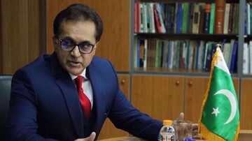 Pakistan hails Iran police after human trafficking net busted