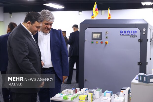 بازدید رئیس مجلس شورای اسلامی از مرکز فناوری ایران در کاراکاس