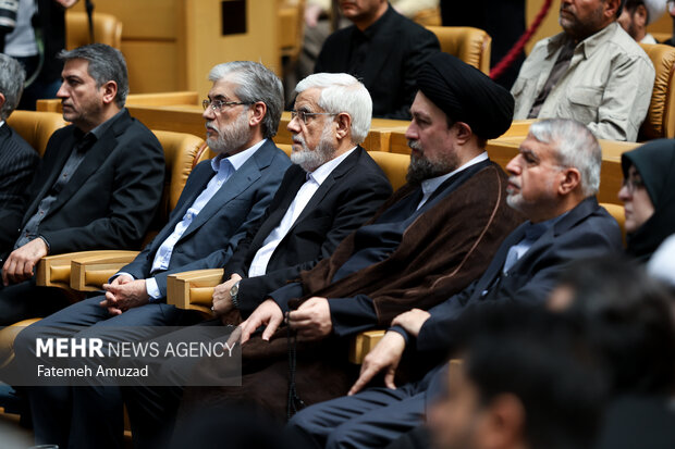 گردهمایی بزرگ مولفین و پژوهشگران حوزه اندیشه امام خمینی (ره)