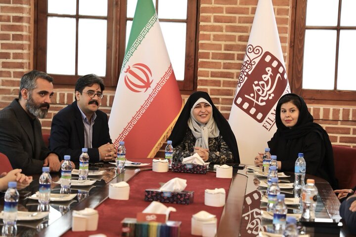 حضور هنرمندان و خبرنگاران بین‌المللی در موزه سینما