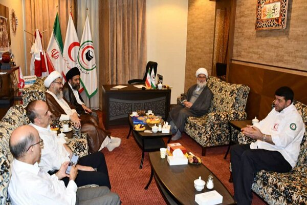 بيمارستان،حضور،زائران،بازديد،بيماران،درماني،عظام،مراجع،تأكيد