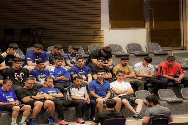 كشتي،جوانان،ايران،بزرگسالان،المپيك،فدراسيون،قهرماني