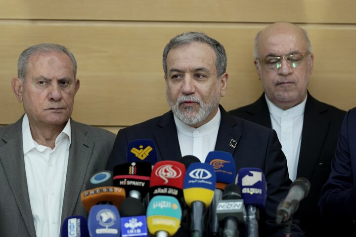 Iran rejects US demand in nuclear talks