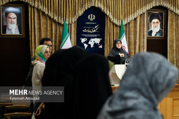 نشست خبری سخنگوی دولت