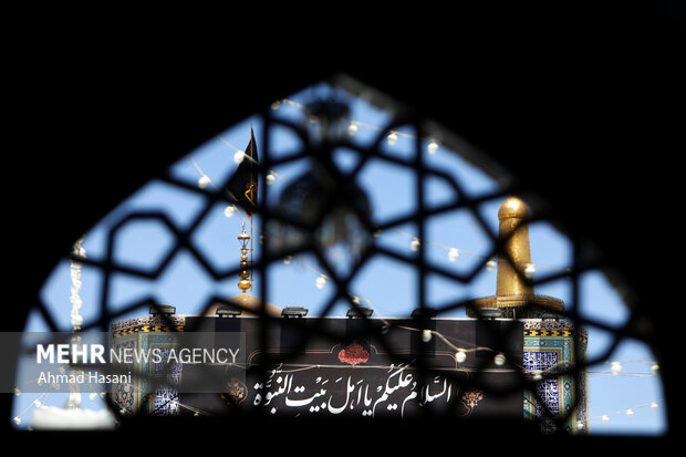 حال و هوای حرم مطهر رضوی در روز شهادت امام محمد باقر (س)