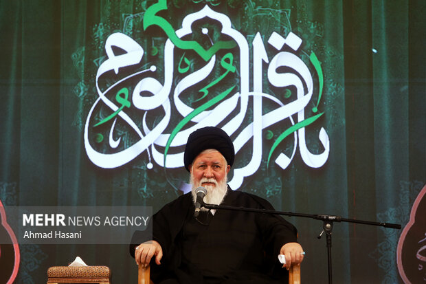 حال و هوای حرم مطهر رضوی در روز شهادت امام محمد باقر (س)