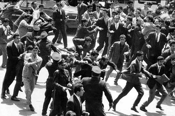 قم،خرداد،امام،قيام،خميني،تهران،ايران،ره،حوزه،نيروهاي،شهر،دست ...