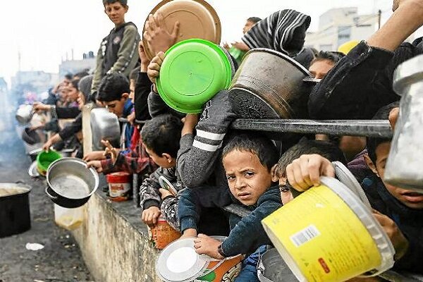 تحولات تازه در غزه؛ صهیونیست‌ها مردم گرسنه را به رگبار بستند