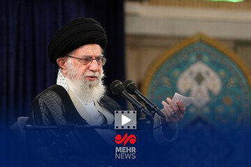 رهبر انقلاب: فردا روز عرفه و بهار دعاست