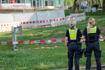 تخلیه گسترده شهر کلن آلمان پس از کشف ۳ بمب جنگ جهانی دوم