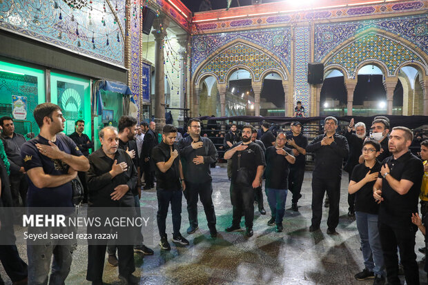 شب دوم مراسم مسلمیه در حرم عبدالعظیم حسنی(ع)