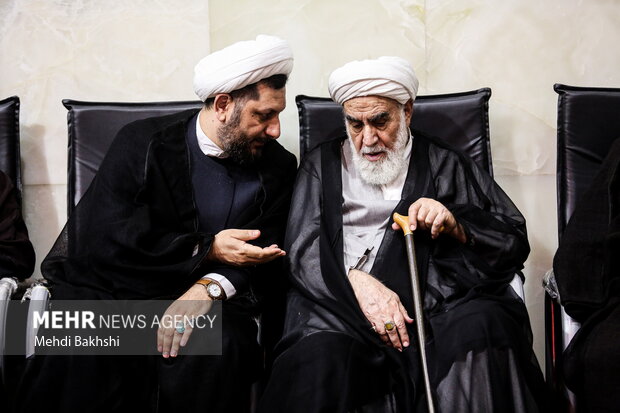 بزرگداشت سالگرد ارتحال امام خمینی(ره) در حرم حضرت معصومه (س)