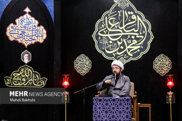 بزرگداشت سالگرد ارتحال امام خمینی(ره) در حرم حضرت معصومه (س)