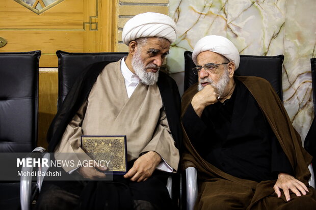 بزرگداشت سالگرد ارتحال امام خمینی(ره) در حرم حضرت معصومه (س)
