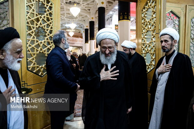 بزرگداشت سالگرد ارتحال امام خمینی(ره) در حرم حضرت معصومه (س)